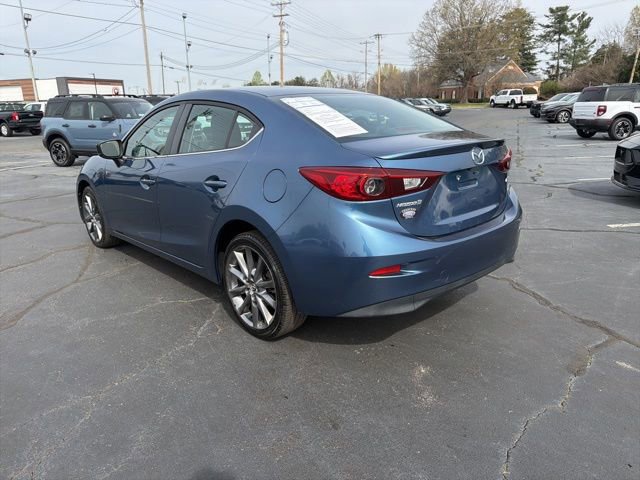 Used 2018 MAZDA MAZDA3 Touring image 3