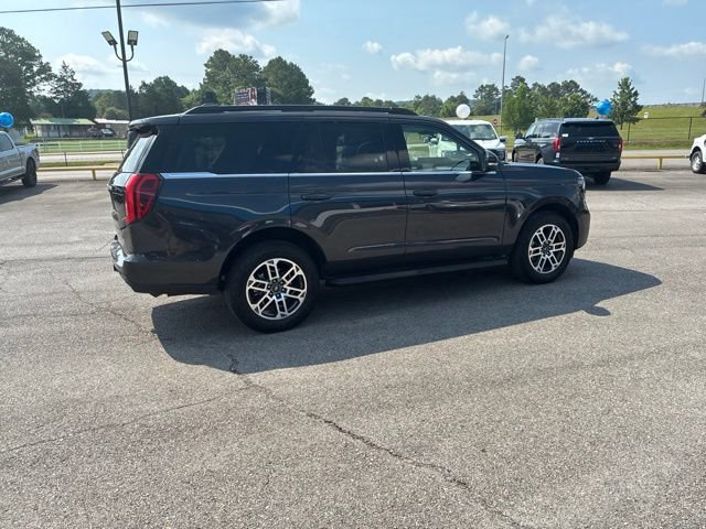 Certified 2025 Ford Expedition Active AWD/4WD image 53