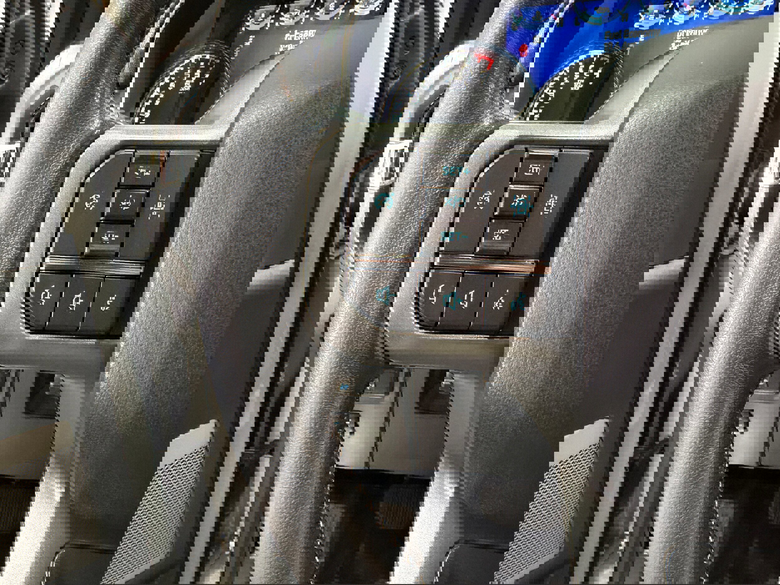 Certified 2022 Ford F150 XLT w/ Equipment Group 302A High image 19