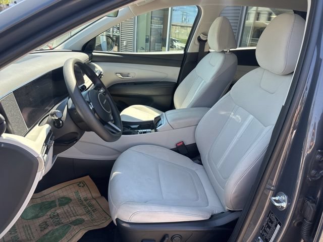 Used 2025 Hyundai Tucson SEL AWD/4WD image 16