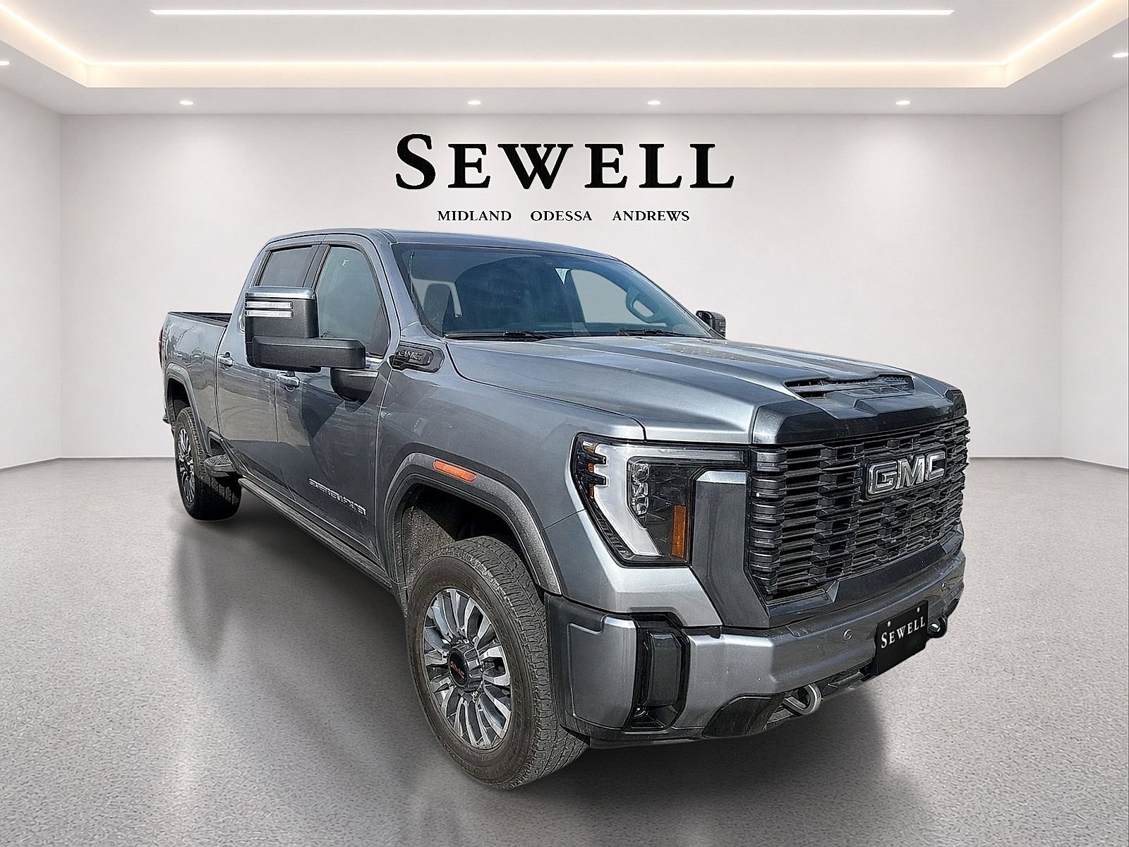 Used 2024 GMC Sierra 2500 Denali Ultimate AWD/4WD image 3