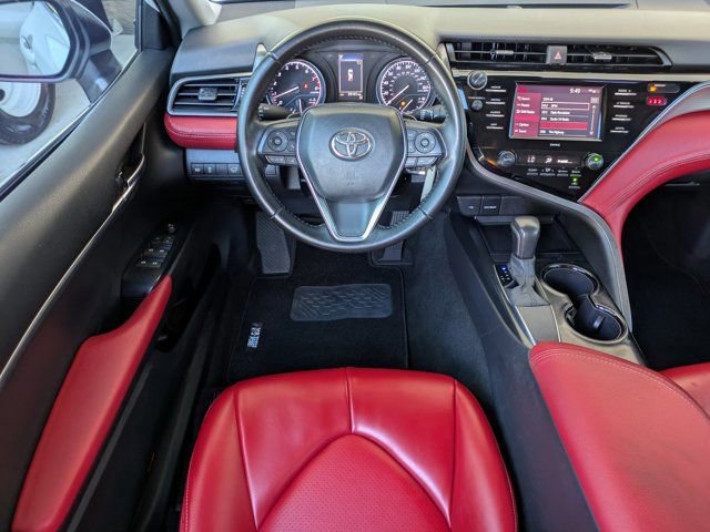 Used 2020 Toyota Camry SE image 13