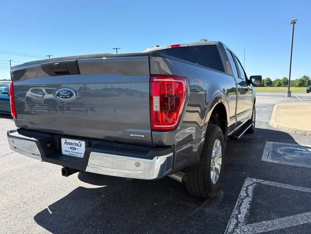 Certified 2022 Ford F150 XLT w/ Bed Utility Package AWD/4WD image 5