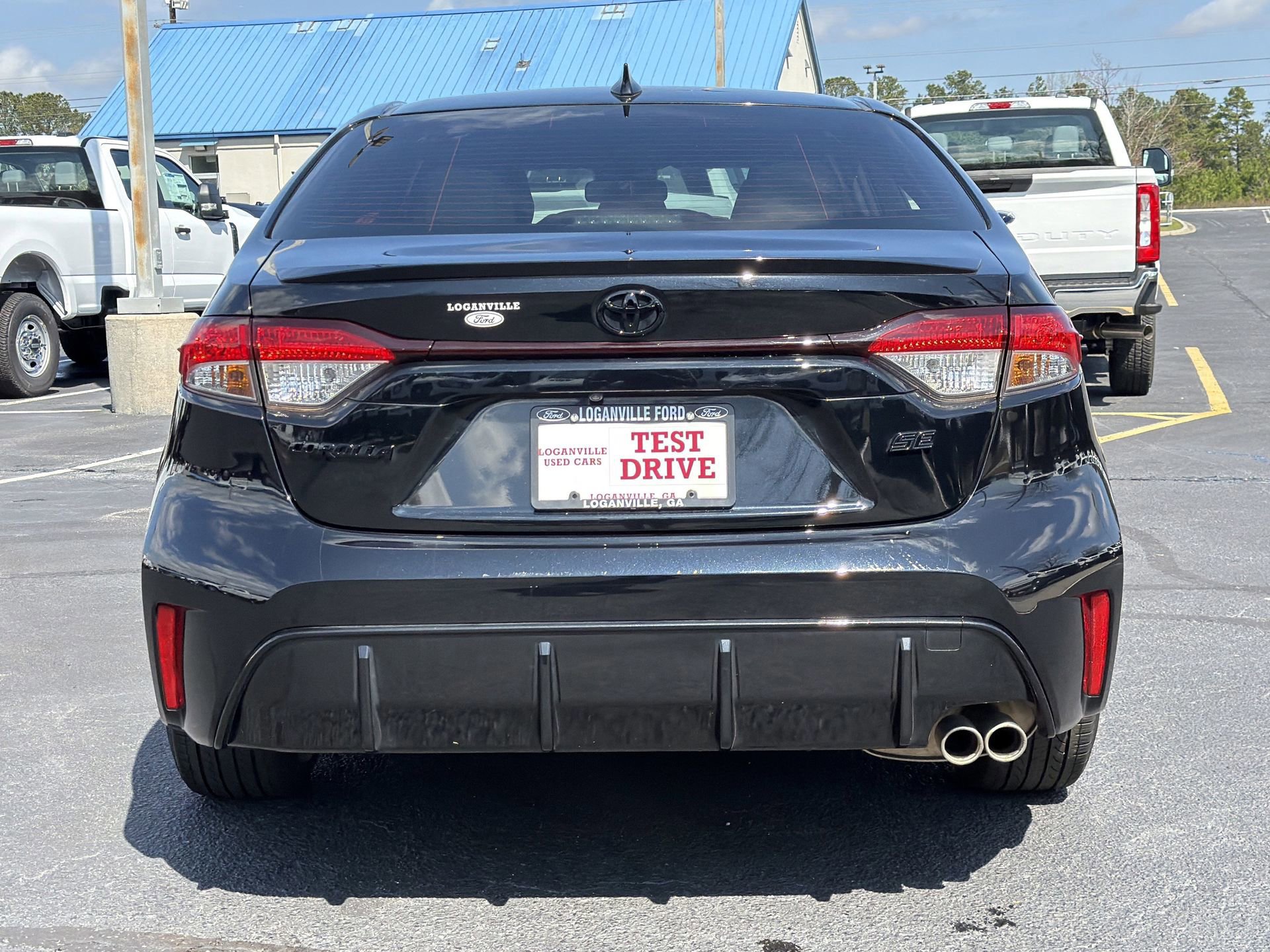 Used 2024 Toyota Corolla SE image 3