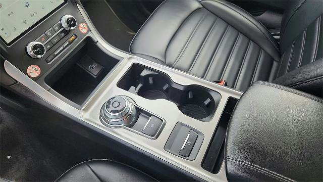 Certified 2024 Ford Edge SEL image 15