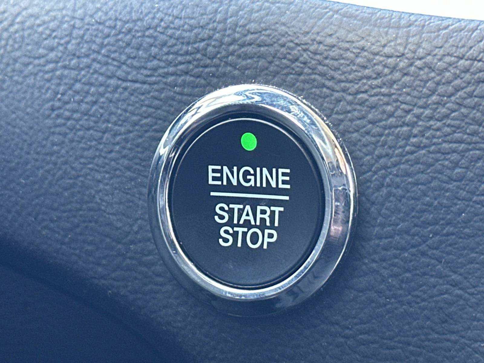 Certified 2024 Ford Edge SEL AWD/4WD image 17