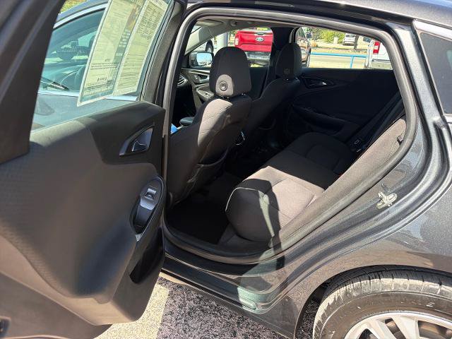 Used 2018 Chevrolet Malibu LT FWD image 26
