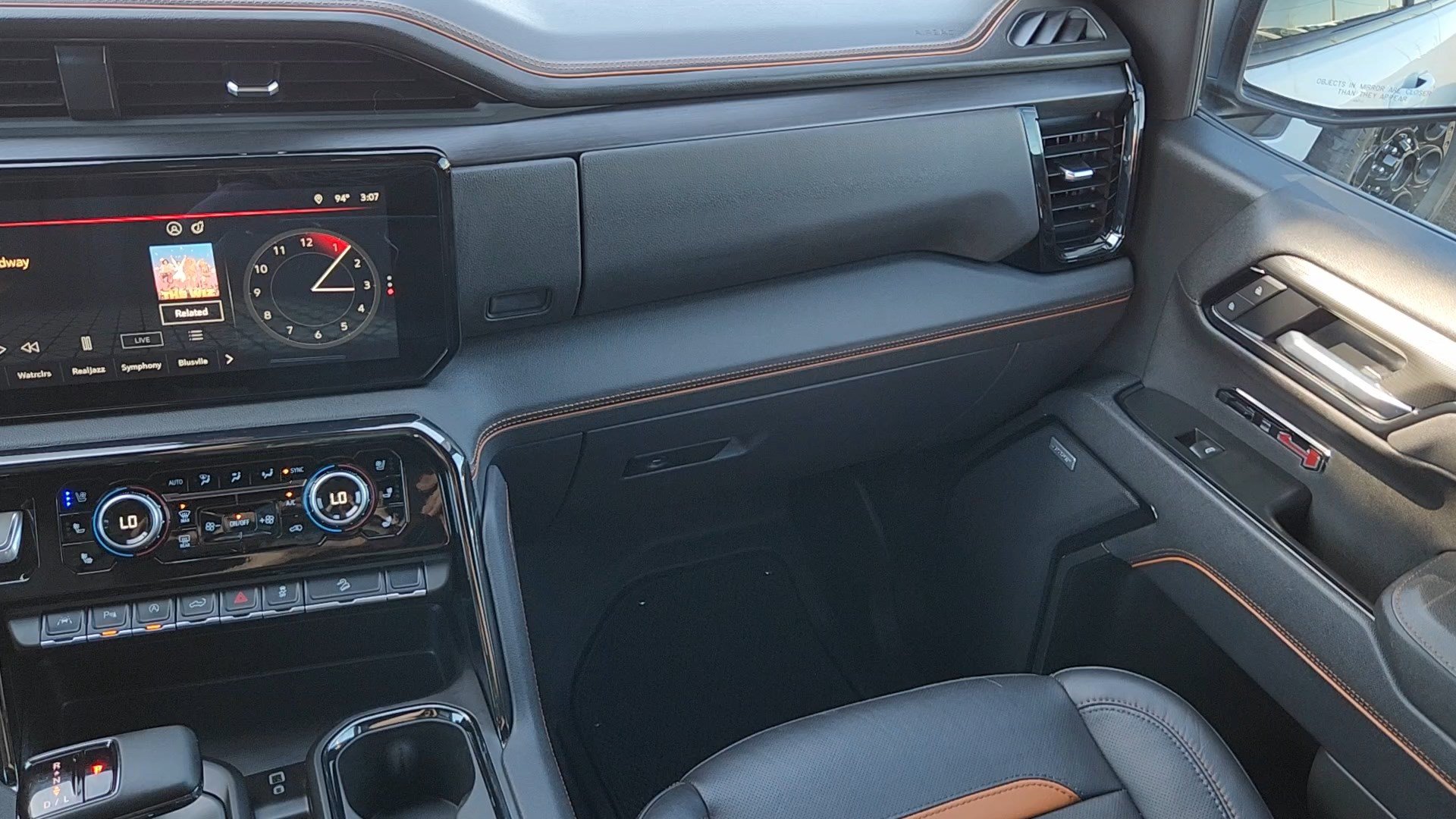 Used 2026 GMC Sierra 1500 AT4 w/ AT4 Premium Package AWD/4WD image 6