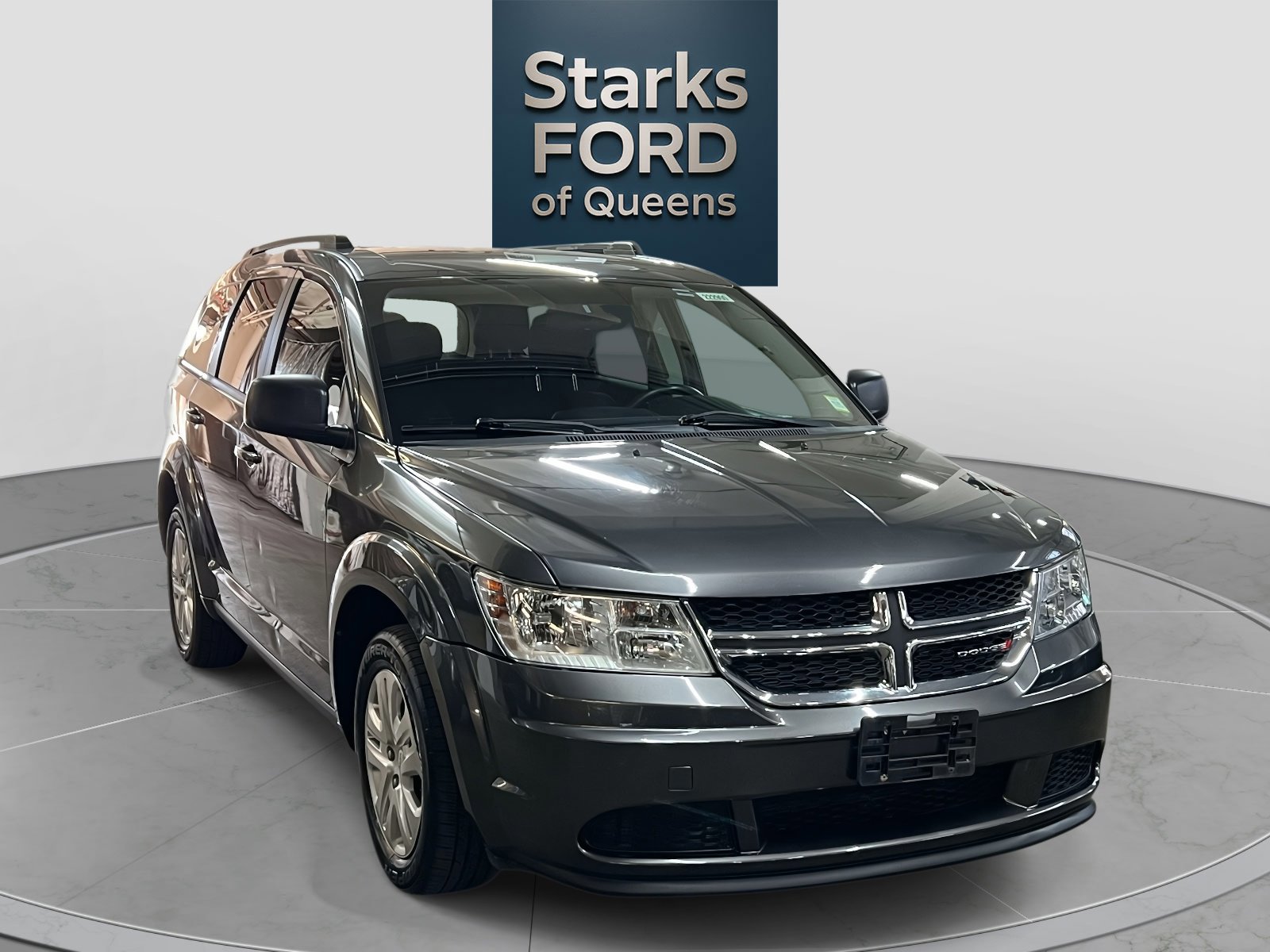 Used 2017 Dodge Journey SE image 4