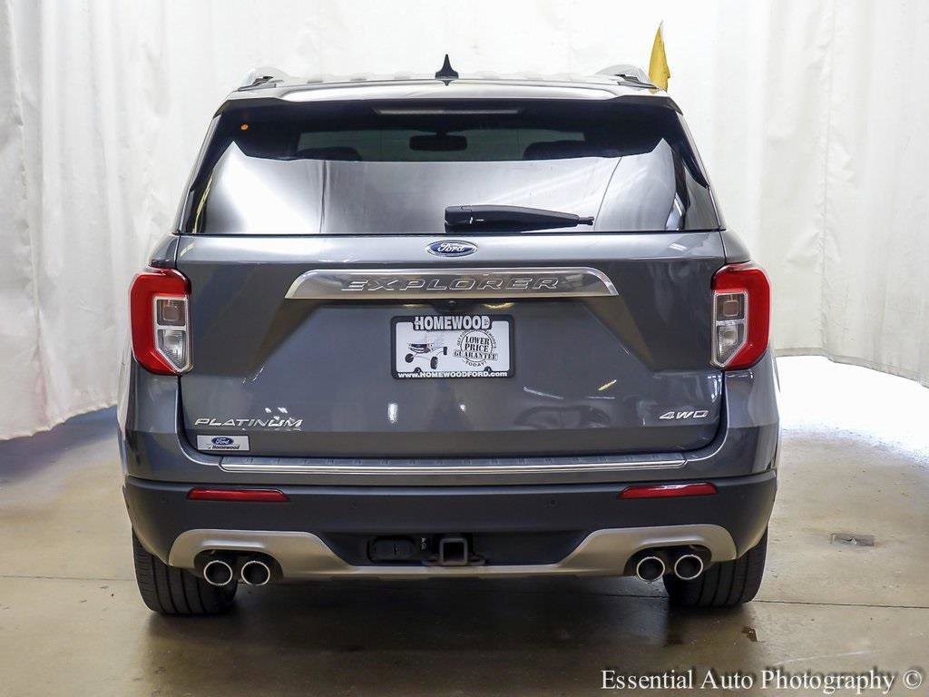 Certified 2022 Ford Explorer Platinum w/ Equipment Group 601A image 3