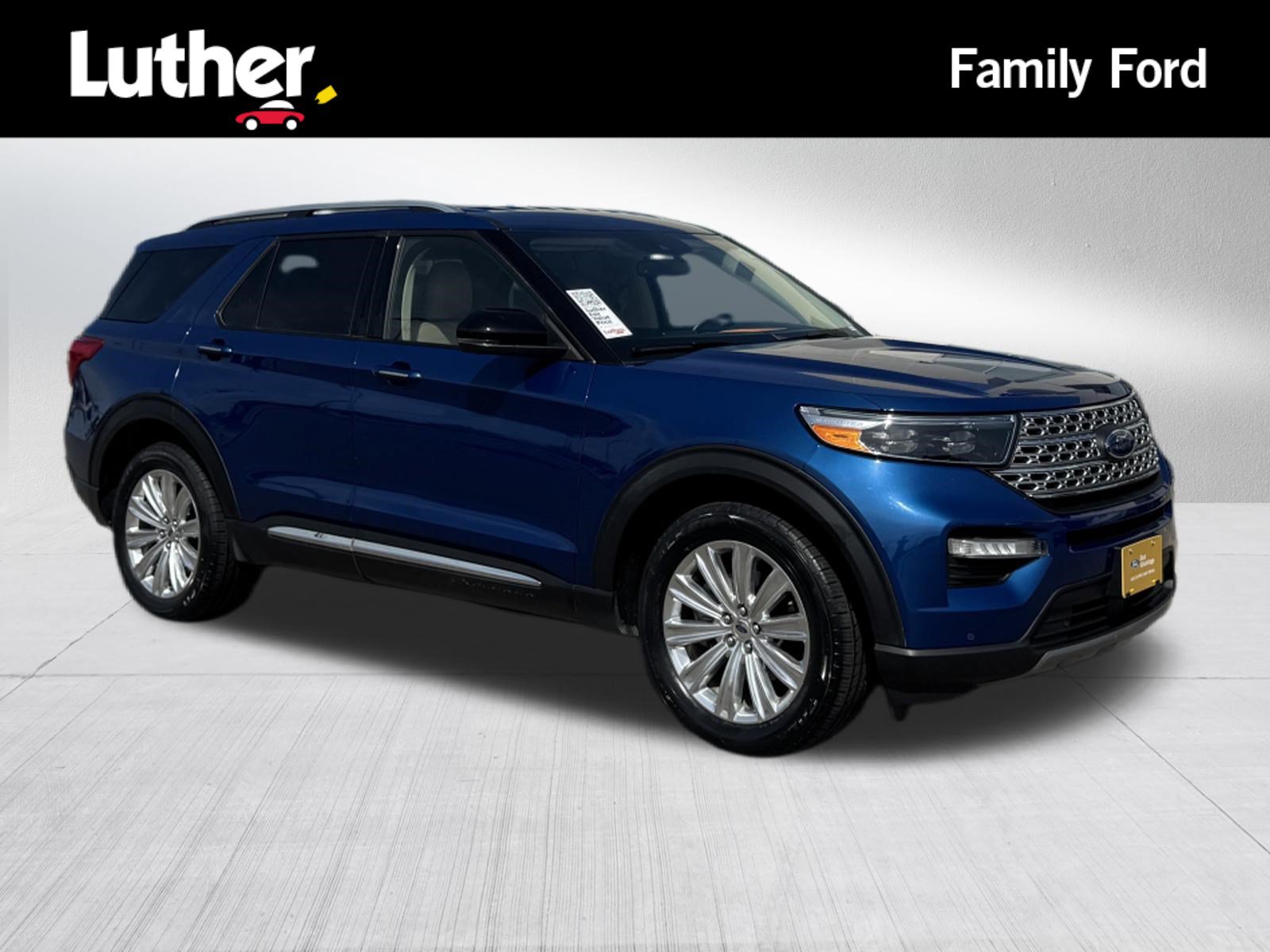 Certified 2022 Ford Explorer Limited w/ Equipment Group 301A AWD/4WD image 1
