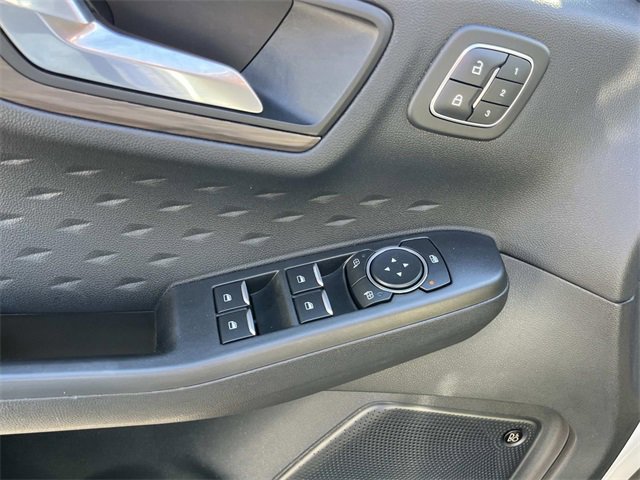 Certified 2020 Ford Escape Titanium image 28