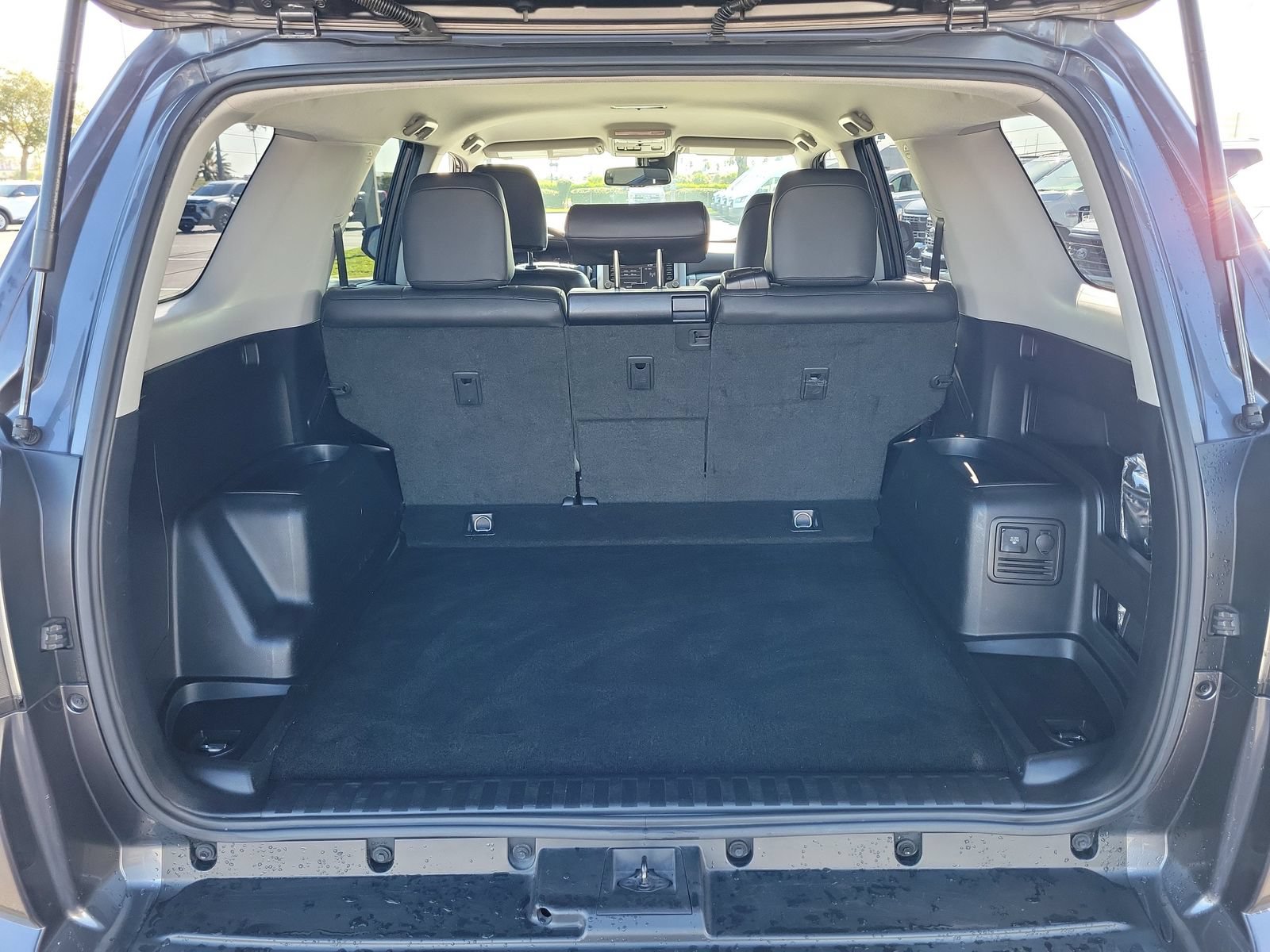 Used 2022 Toyota 4Runner SR5 RWD image 7