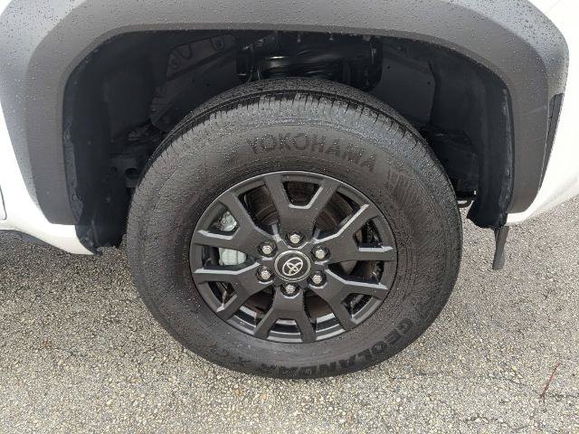 Used 2026 Toyota 4Runner SR5 AWD/4WD image 11