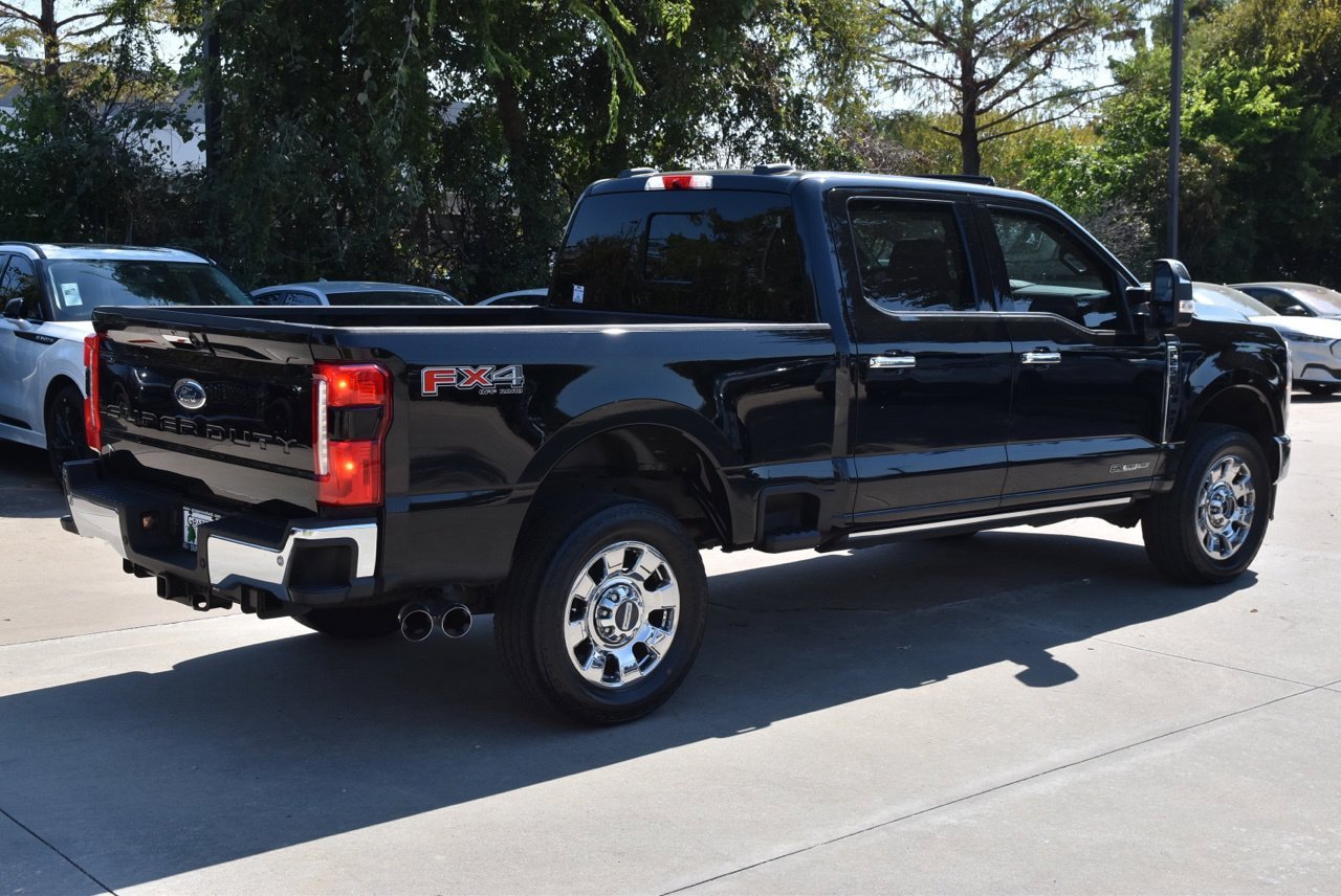 Certified 2024 Ford F250 Lariat w/ Lariat Ultimate Package AWD/4WD image 7