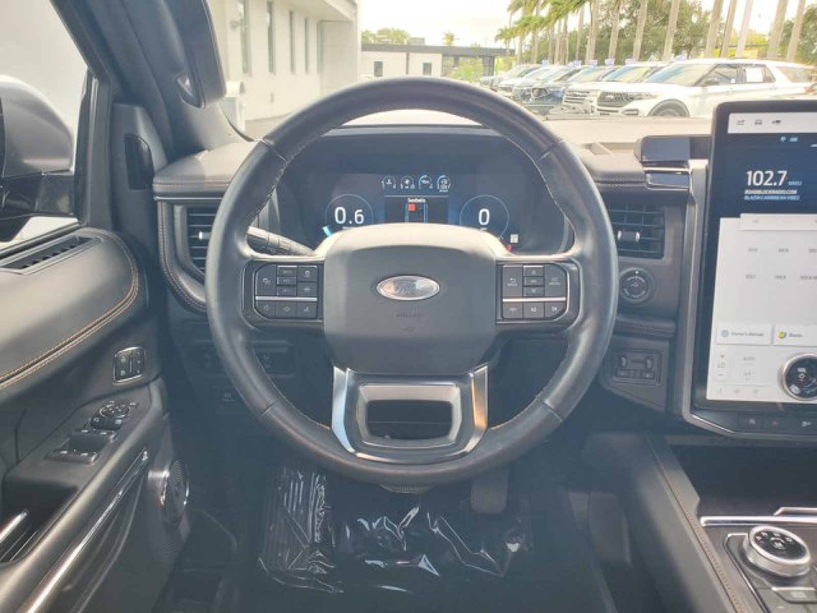 Certified 2024 Ford Expedition Max Platinum RWD image 18