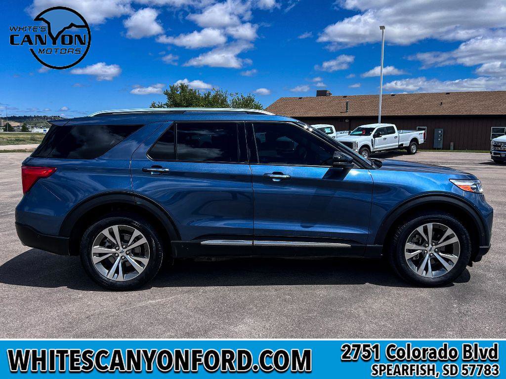 Certified 2020 Ford Explorer Platinum w/ Premium Technology Package AWD/4WD image 11