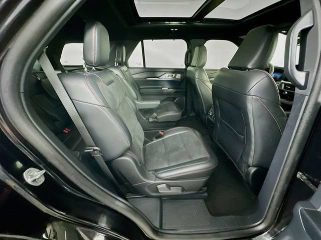 Certified 2025 Ford Explorer ST AWD/4WD image 34