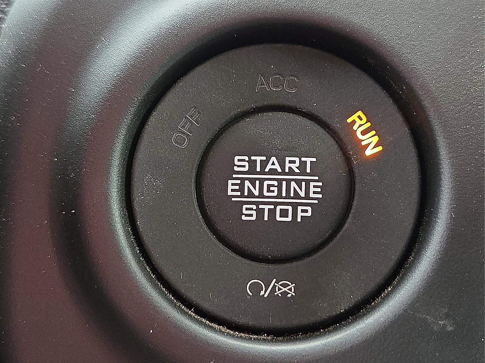 Used 2023 Jeep Gladiator Rubicon w/ LED Lighting Group AWD/4WD image 21