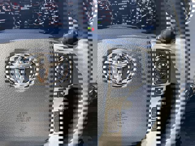 Used 2018 Toyota Tundra Limited w/ Limited Premium Package AWD/4WD image 34