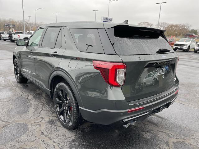 Certified 2022 Ford Explorer ST w/ Equipment Group 401A AWD/4WD image 3