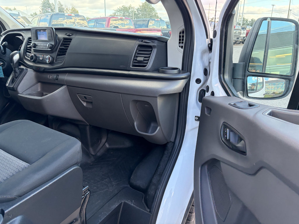 Certified 2025 Ford Transit 250 Low Roof w/ Exterior Upgrade Package RWD image 16