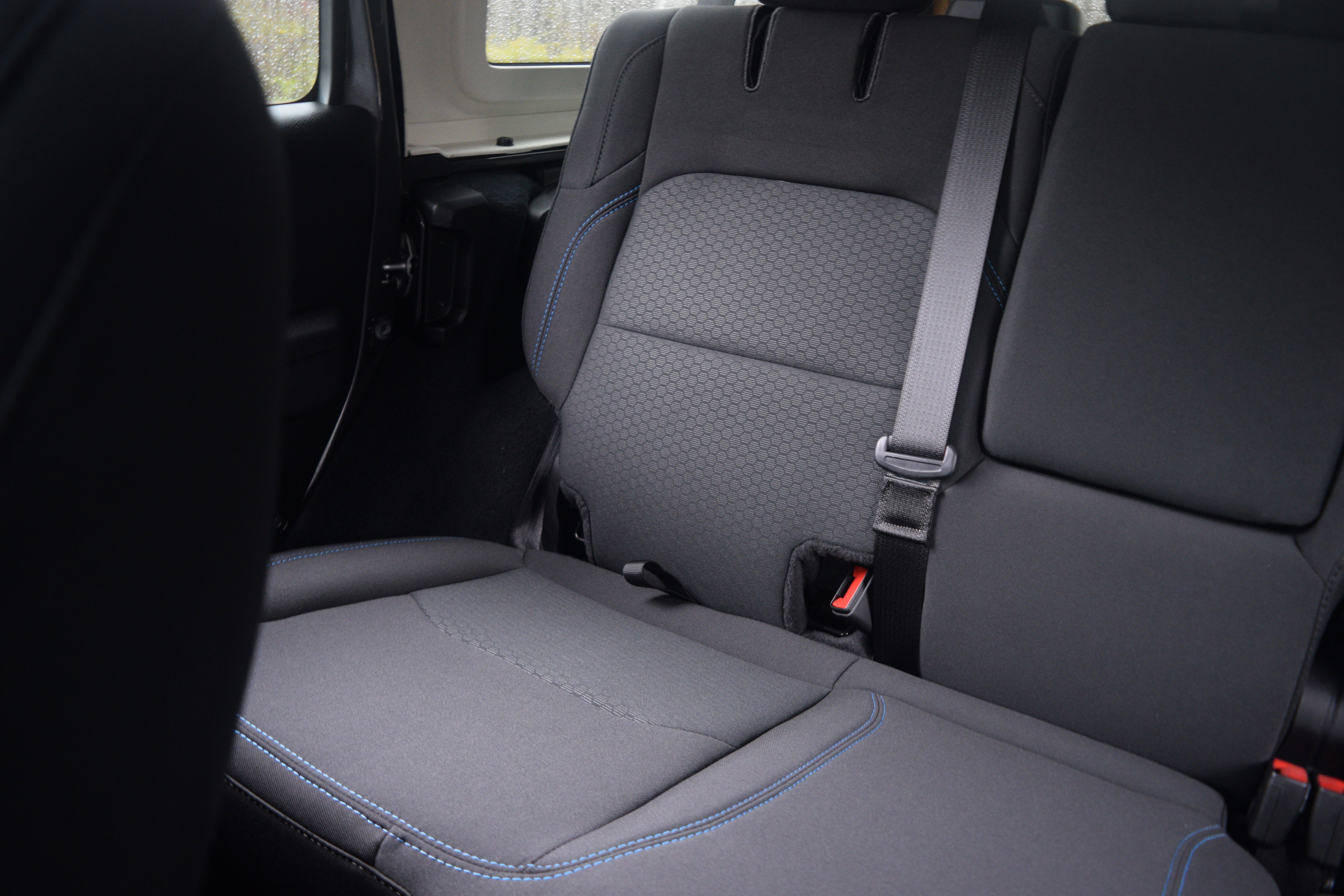 Used 2022 Jeep Wrangler Unlimited Rubicon w/ Steel Bumper Group image 15