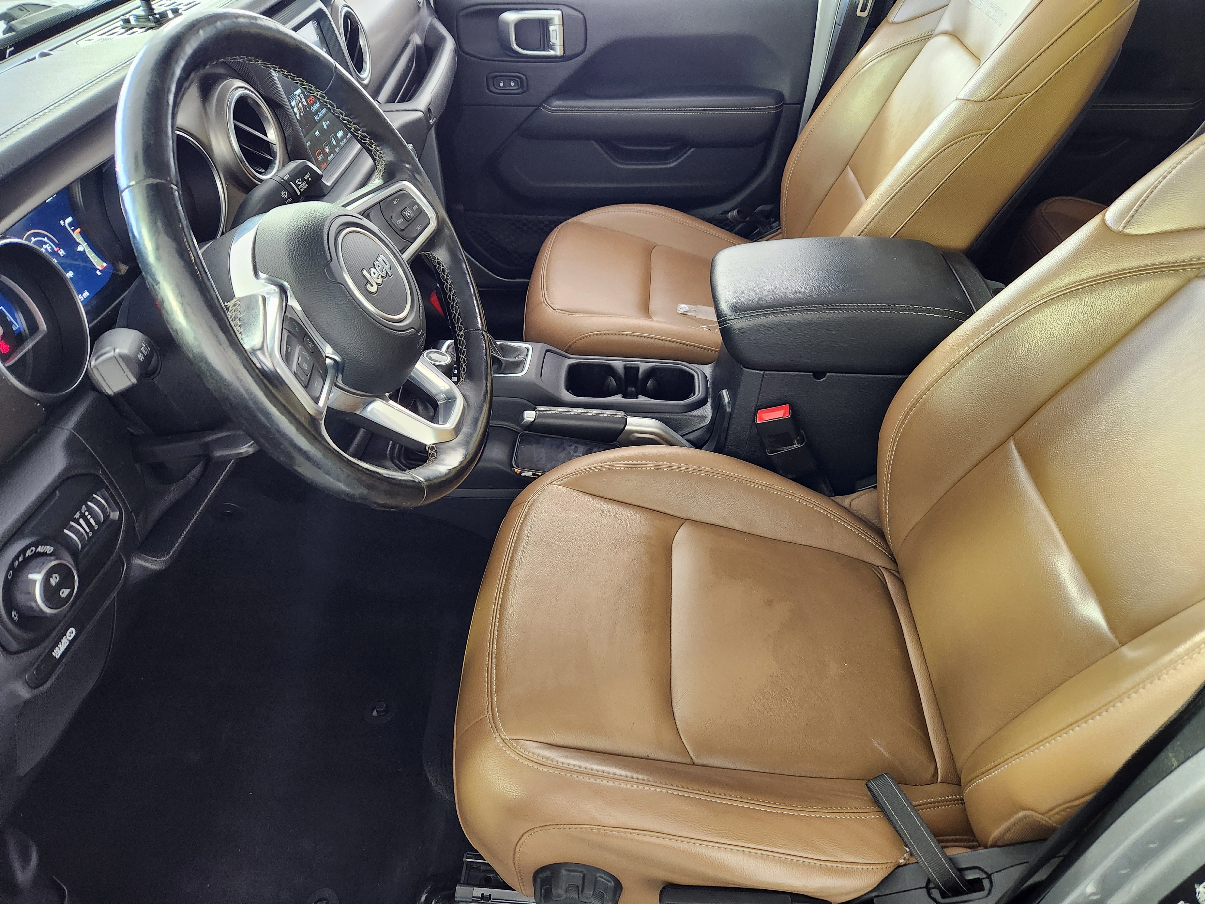 Used 2020 Jeep Gladiator Rubicon w/ Uconnect 4C Nav & Sound Group image 11