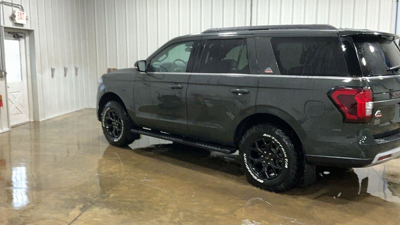 Certified 2022 Ford Expedition Timberline image 7