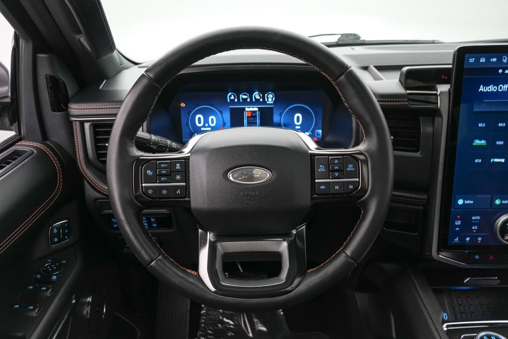 Certified 2024 Ford Expedition Platinum AWD/4WD image 16