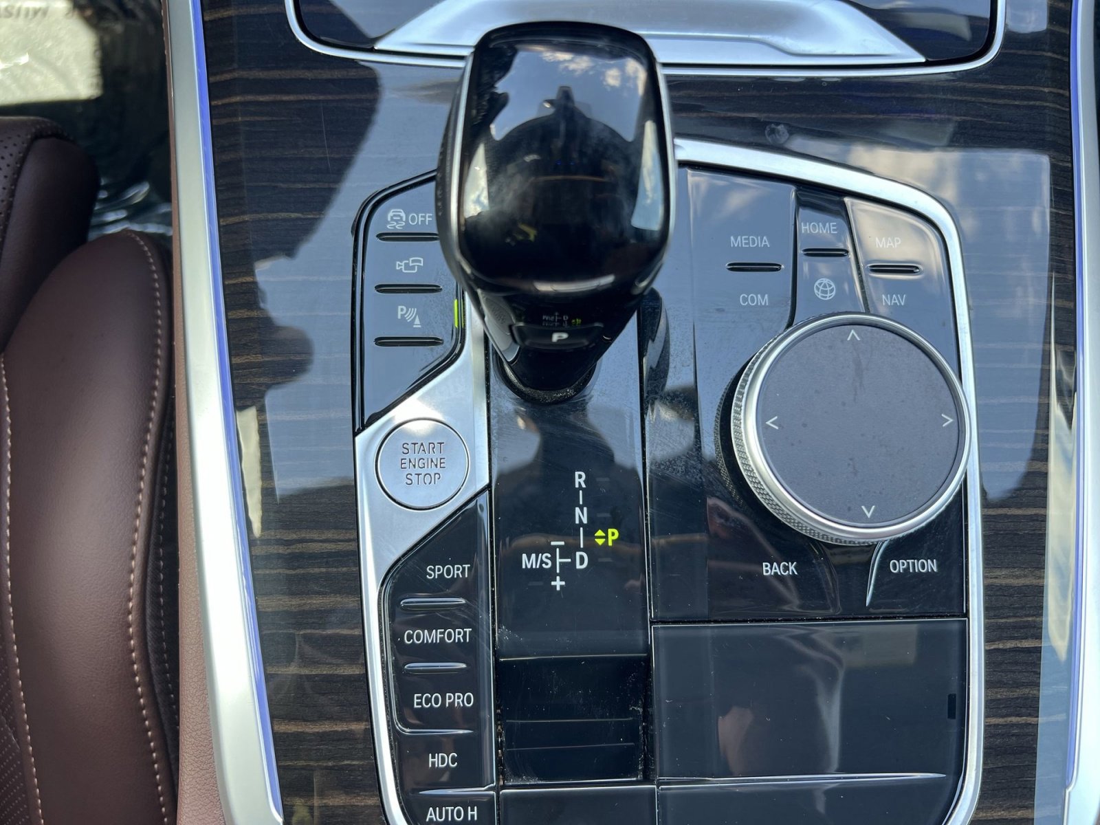 Used 2023 BMW X5 xDrive40i w/ Parking Assistance Package AWD/4WD image 30