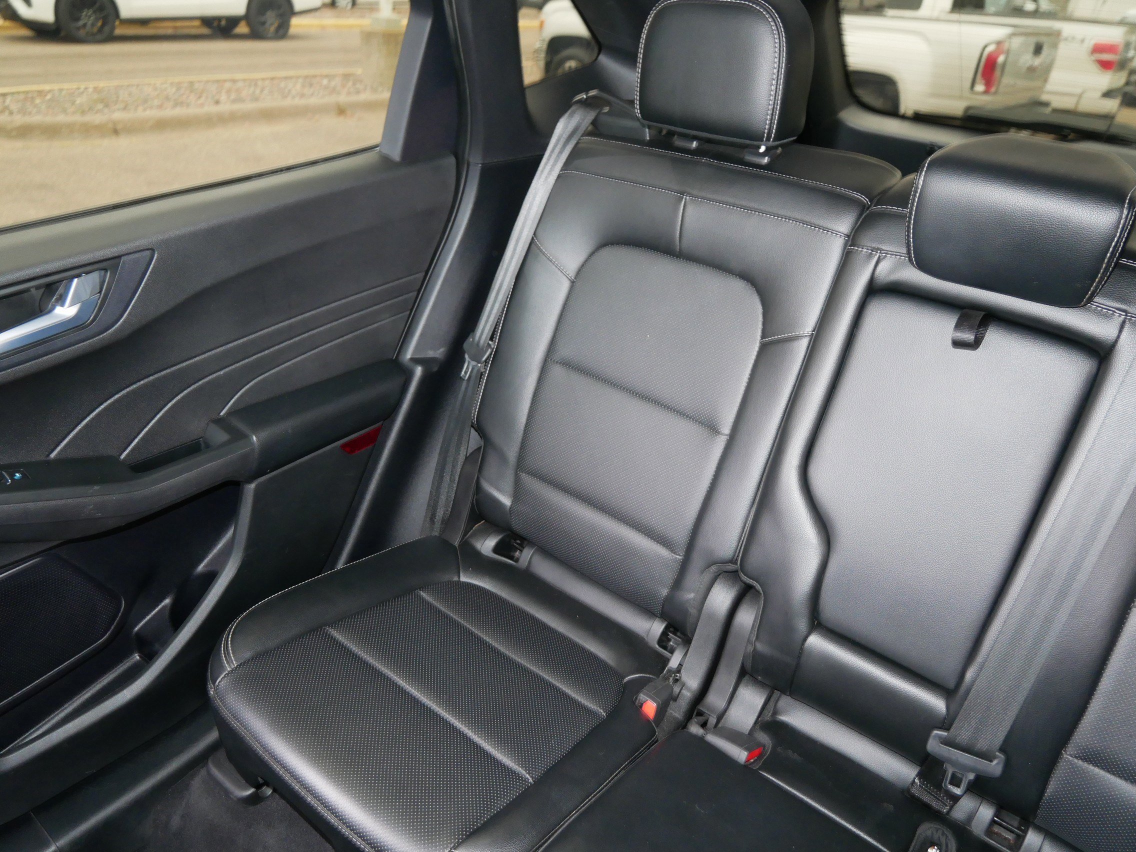 Certified 2022 Ford Escape SEL image 12