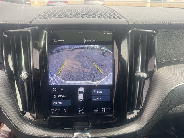 Used 2021 Volvo XC60 T5 R-Design w/ Protection Package Premier image 18