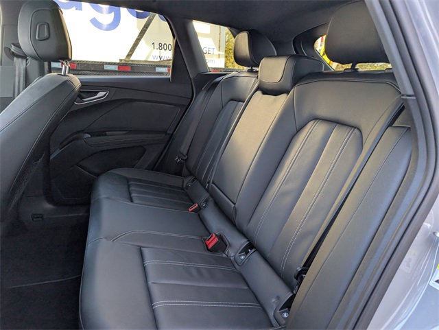 Used 2024 Audi Q4 e-tron Premium image 26