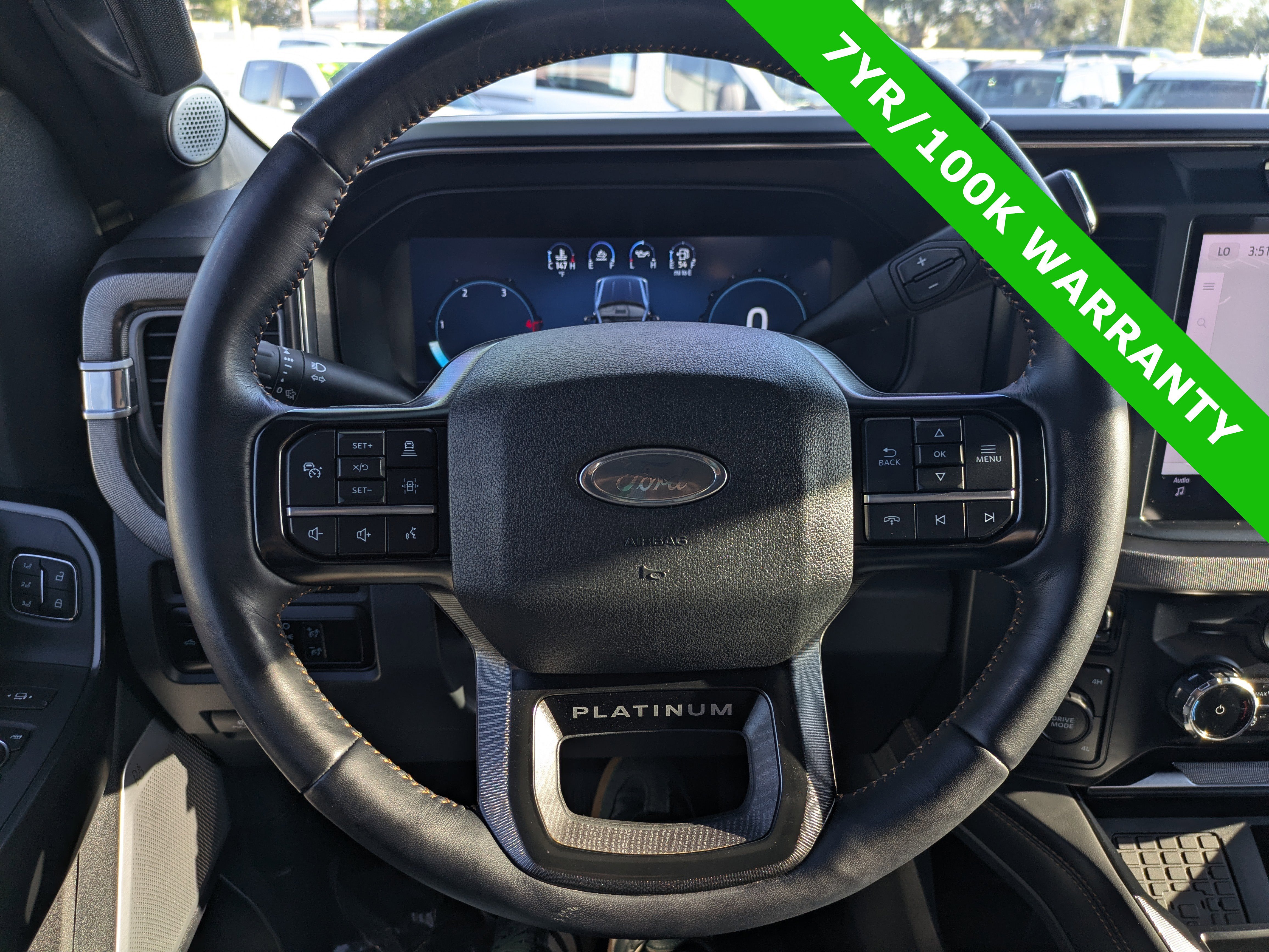 Certified 2024 Ford F250 Platinum image 30