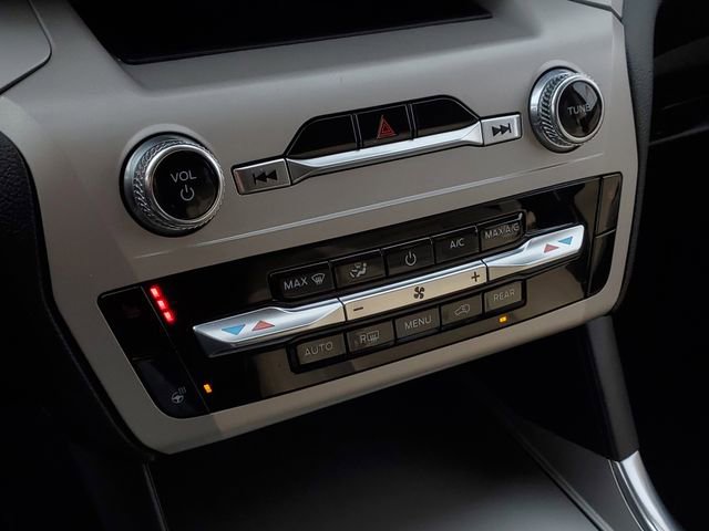 Certified 2023 Ford Explorer XLT w/ Equipment Group 202A image 21