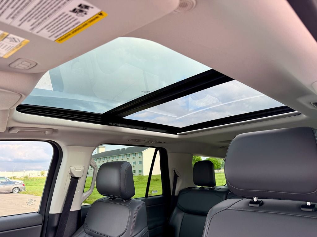 Certified 2025 Ford Expedition Active AWD/4WD image 41
