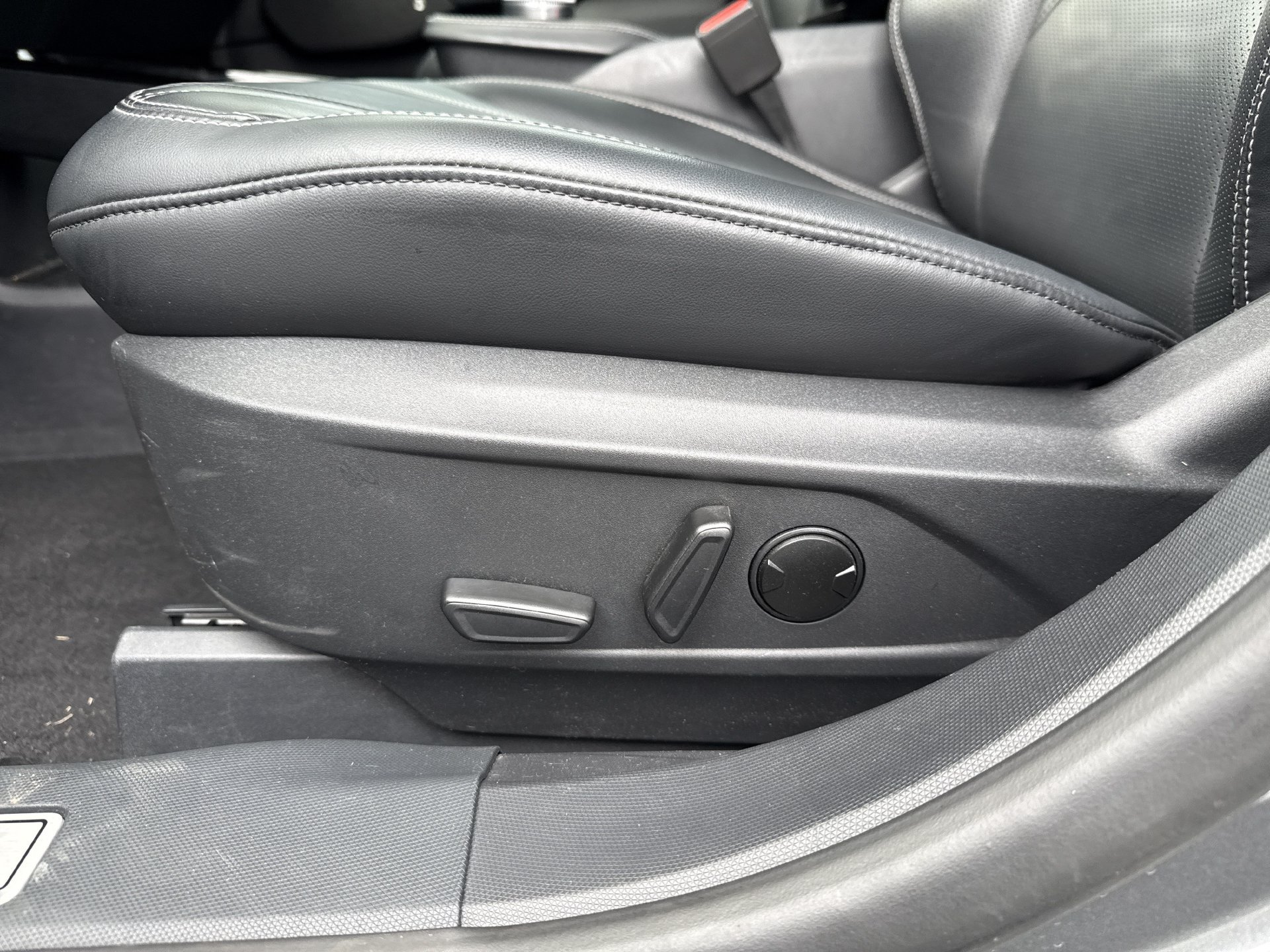 Certified 2023 Ford Mustang Mach-E Premium AWD/4WD image 19