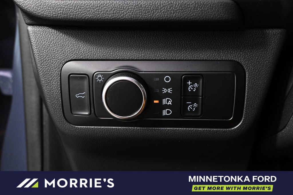Certified 2024 Ford Escape ST-Line AWD/4WD image 24