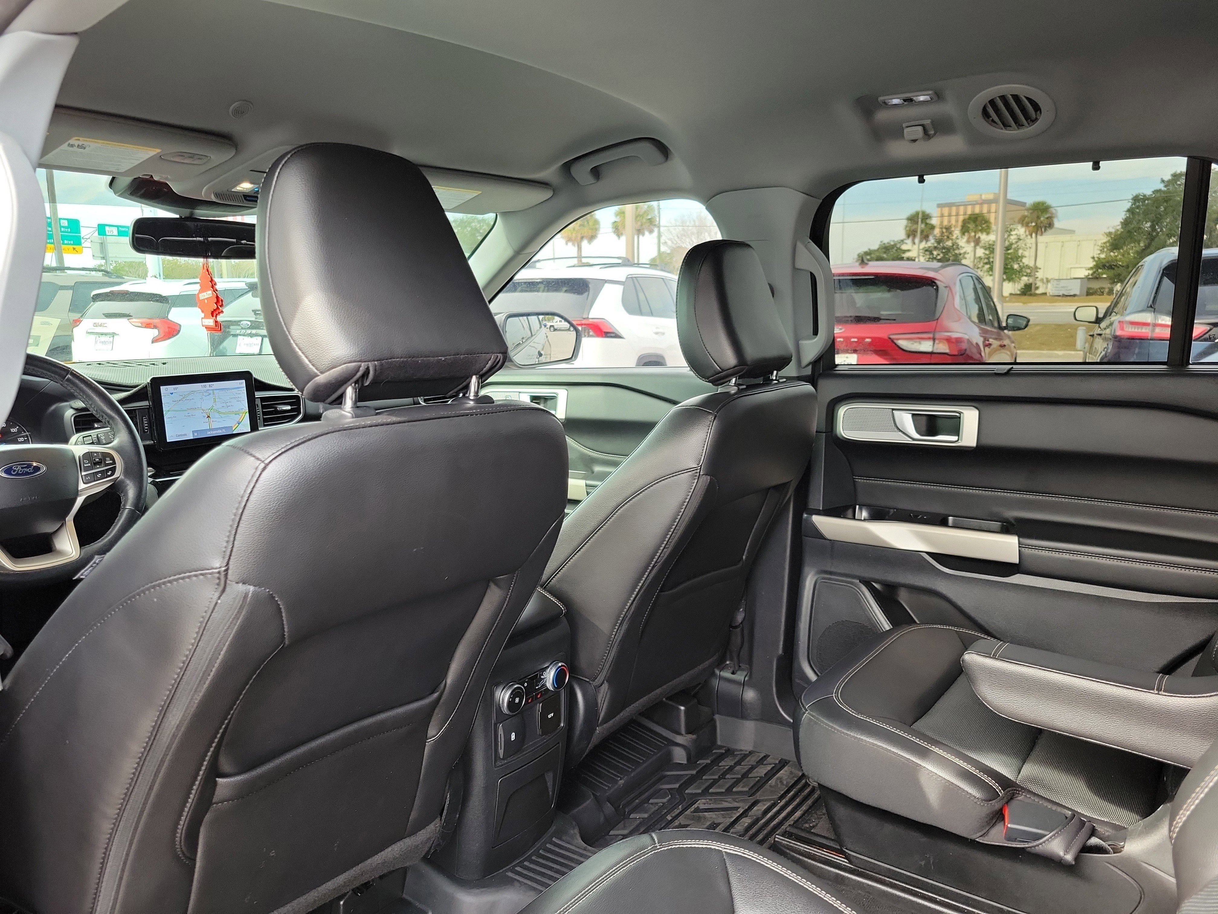 Certified 2022 Ford Explorer Limited image 23