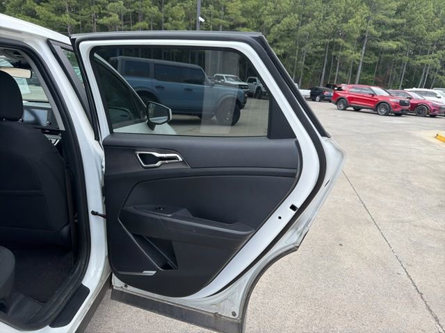 Used 2024 Kia Sportage LX FWD image 20
