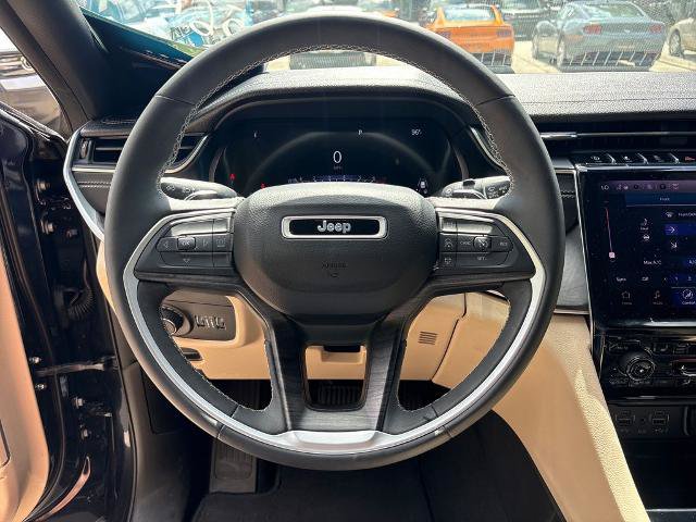 Used 2023 Jeep Grand Cherokee L Limited RWD image 18