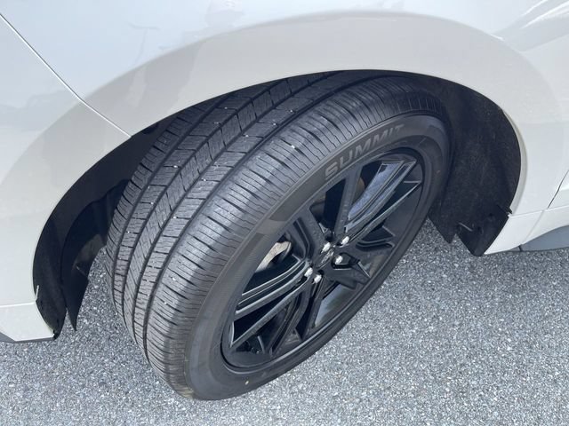 Certified 2024 Ford Edge ST-Line AWD/4WD image 10