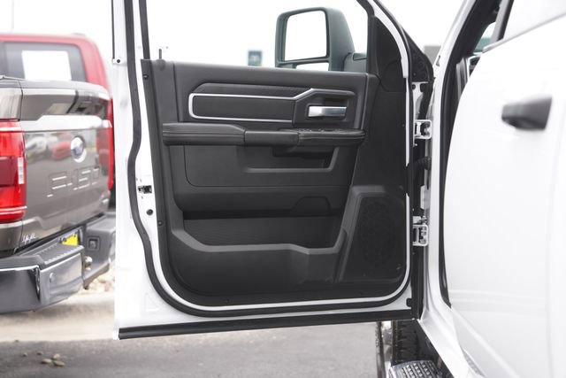 Used 2026 RAM 2500 Big Horn AWD/4WD image 30