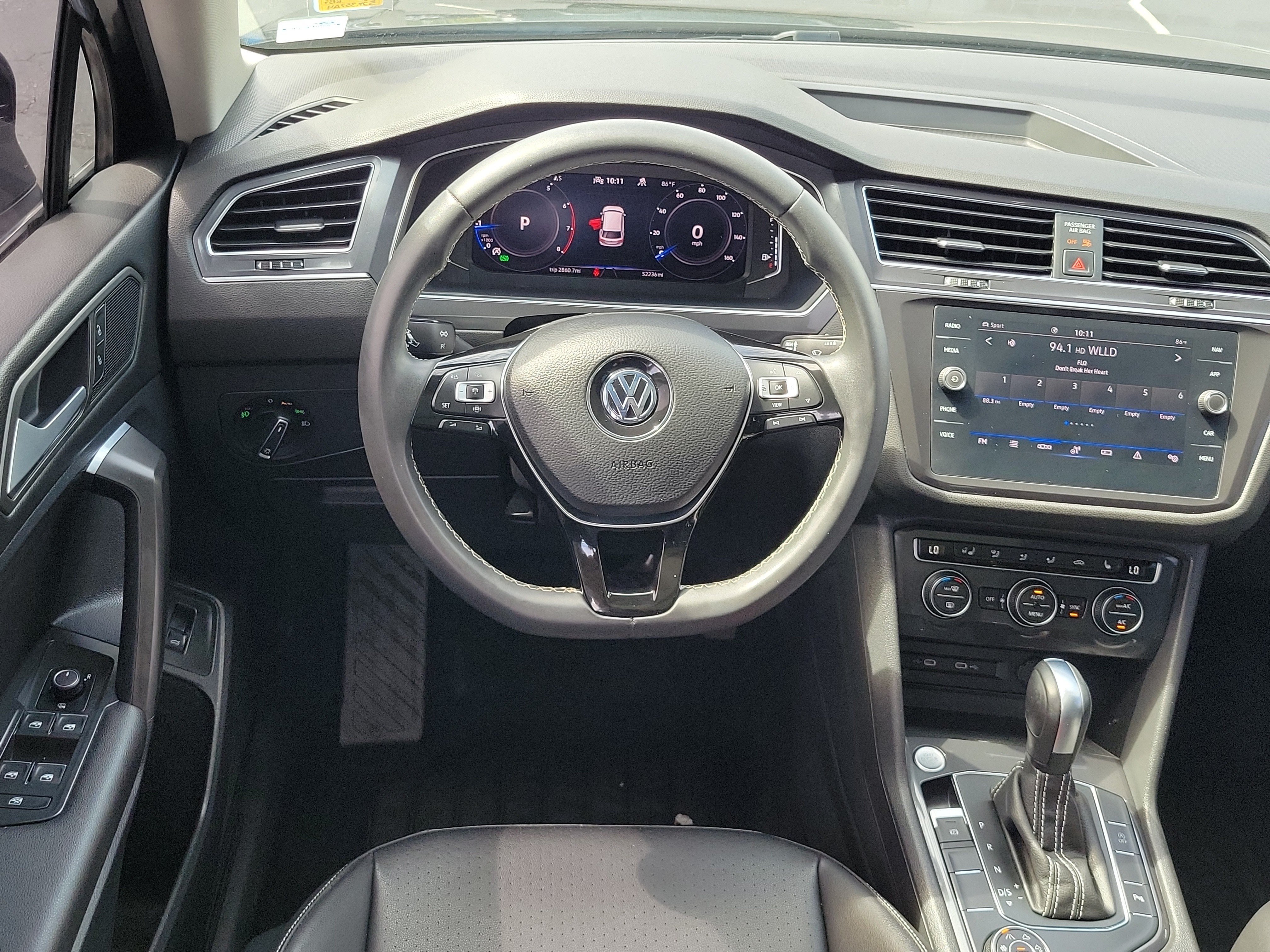 Used 2021 Volkswagen Tiguan SEL w/ 3rd Row Seat Package AWD/4WD image 18
