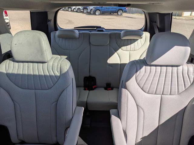 Used 2023 Hyundai Palisade Limited AWD/4WD image 26