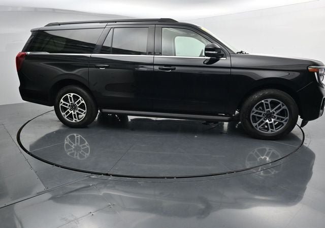 Certified 2025 Ford Expedition Max Active AWD/4WD image 12