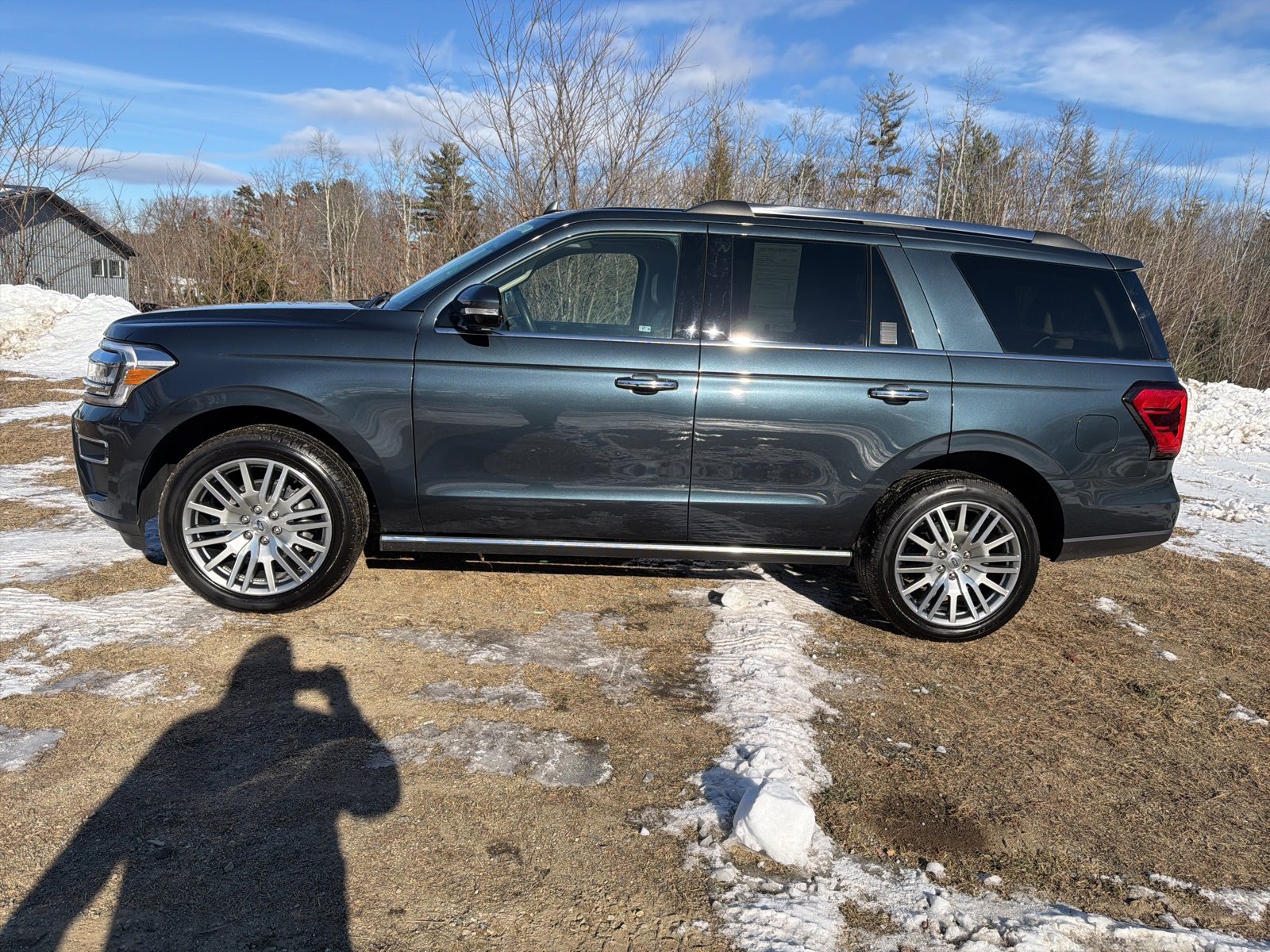 Certified 2024 Ford Expedition Limited image 4