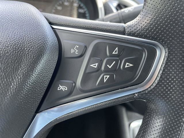 Used 2025 Chevrolet Malibu LT FWD image 17