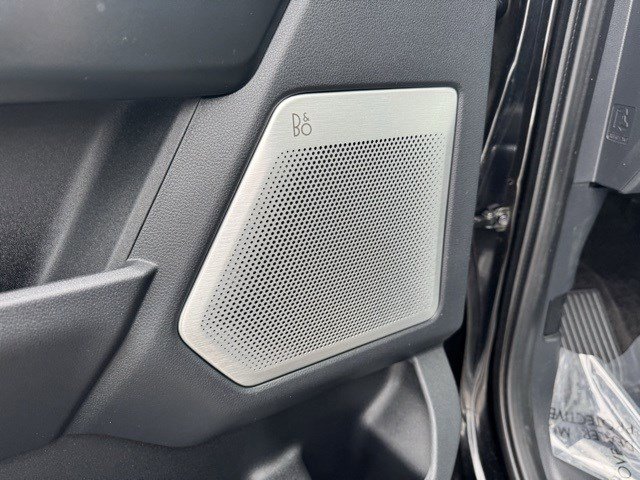 Certified 2022 Ford F150 Raptor w/ Equipment Group 801A High image 12